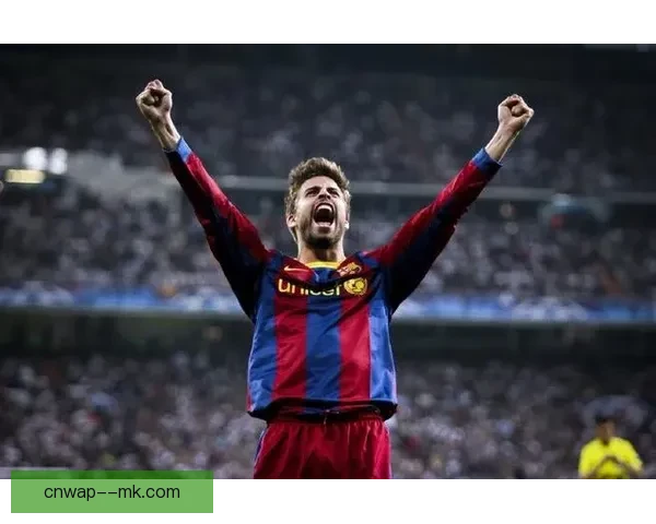 巴萨传奇中卫杰拉德皮克赛季中途突然宣布退役背后故事与时代落幕