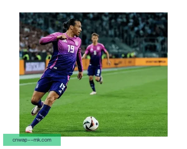 德国队维也纳客场不敌奥地利萨内红牌离场连败加剧