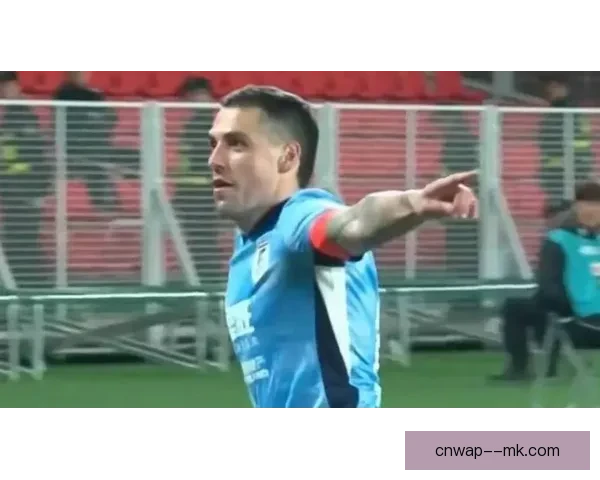 胡安米租借加的斯迟迟未见锋芒昔日锋线悍将为何陷入低迷困局之谜