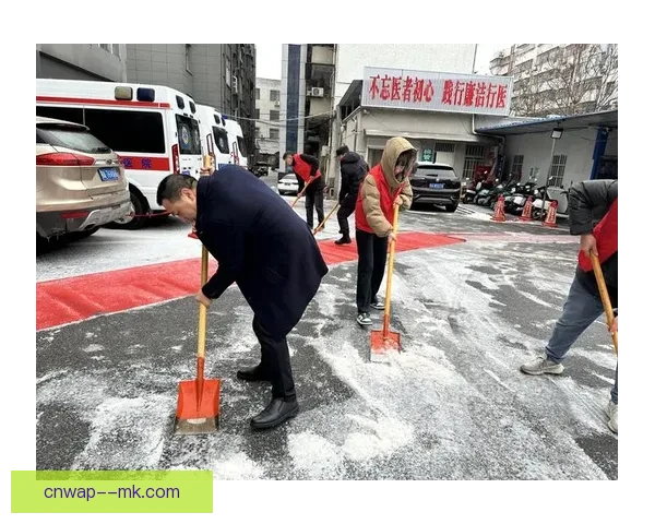 长春亚泰主场突遇极端降雪启动紧急除雪预案全力保障比赛观众安全